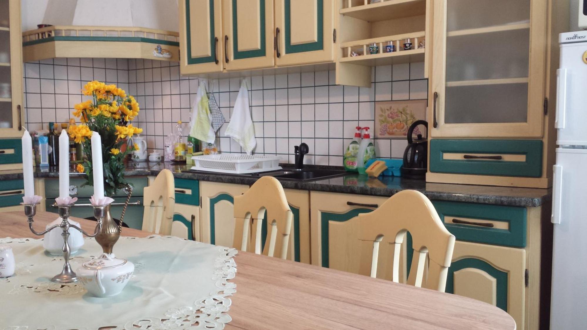 Mama'S House Hostel Церкле на Горенскем Екстериор снимка